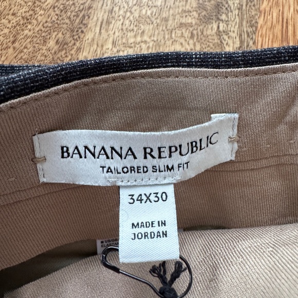 BANANA REPUBLIC SLIM DRESS PANT - TEXTURED- WRINKLE-RESISTANT - Picture 6 of 7